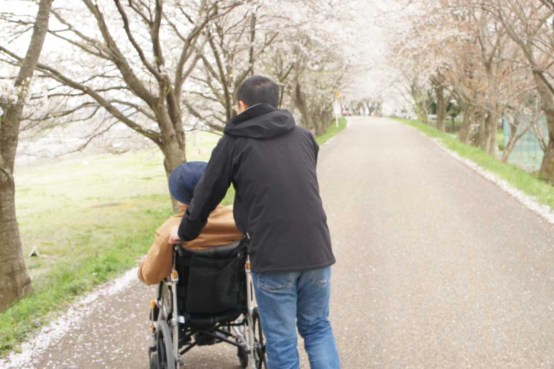 車椅子で京都観光 車椅子対応タクシー 京都 観光 貸切タクシー